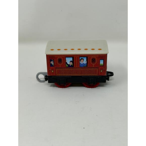 Gullane 2017 Thomas & Friends Train Passenger Car - Picture 2 of 8